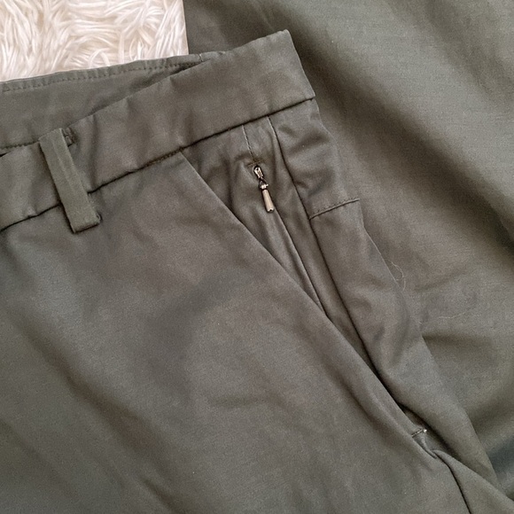 Lululemon men’s ABC dark green pants - Picture 4 of 11